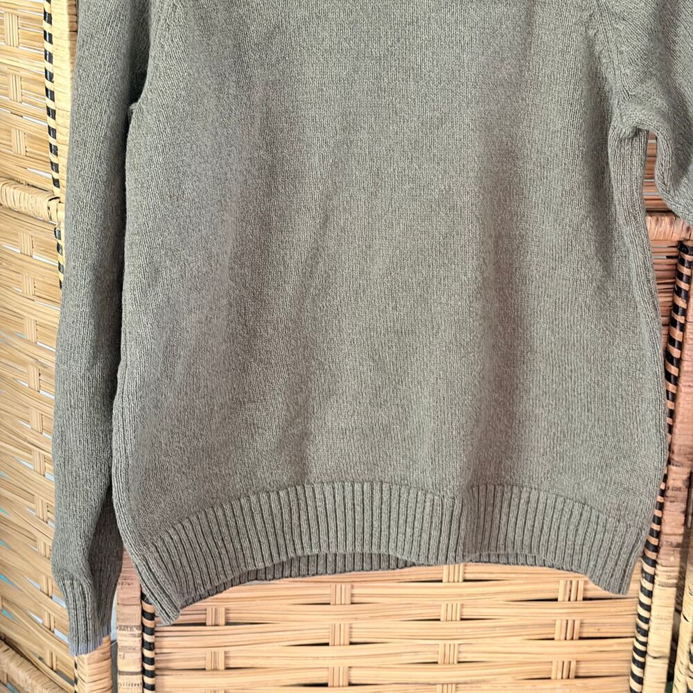 Columbia Men’s Cotton V Neck Knit Sweater Olive Green Size Medium gorpcore prep - Picture 5 of 9